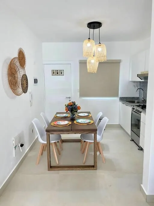 Magnificent Townhouse With Pool!!! Hotel Cuevas