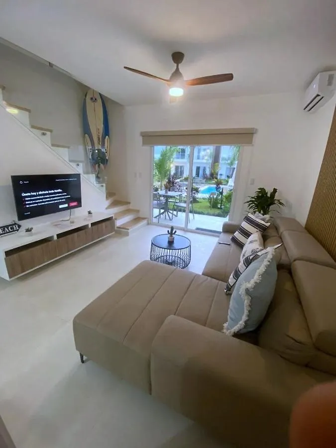Cuevas Magnificent Townhouse With Pool!!!酒店 假日公园
